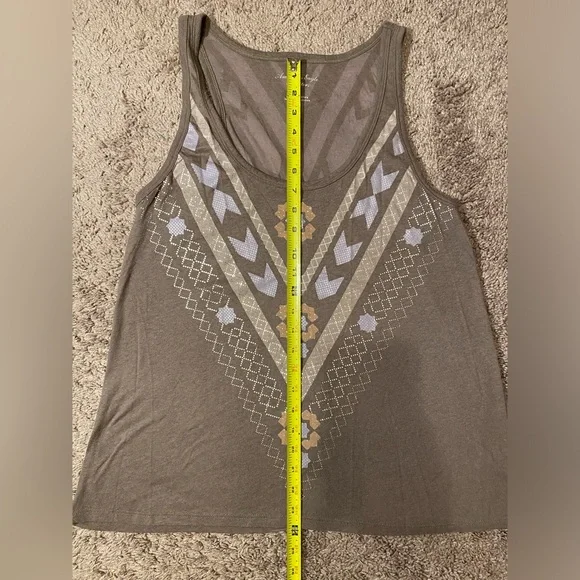 American Eagle Outfitters Women’s Tank Top Large Brown Aztec Geometric Print - Picture 5 of 10
